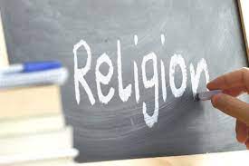 “Gli insegnanti di religione cattolica non meritano di essere trattati in questo modo”. Intervista a Nicola Incampo